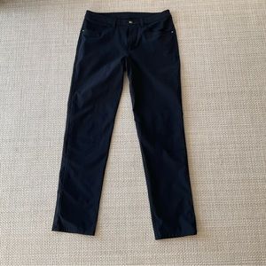 Lululemon Classic Fit ABC Pant - Black - Size 32